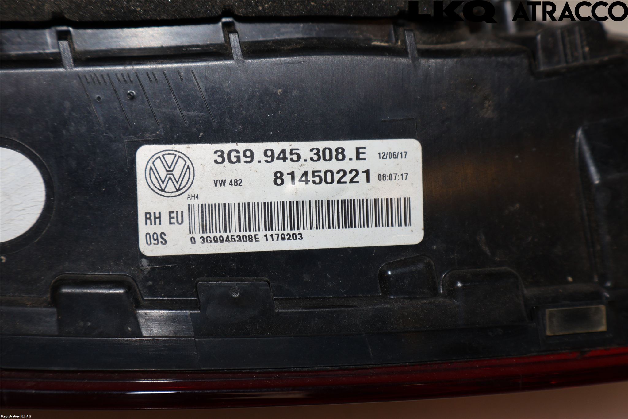 Volkswagen VW PASSAT 15-19 Bakljus Lucka Hö
