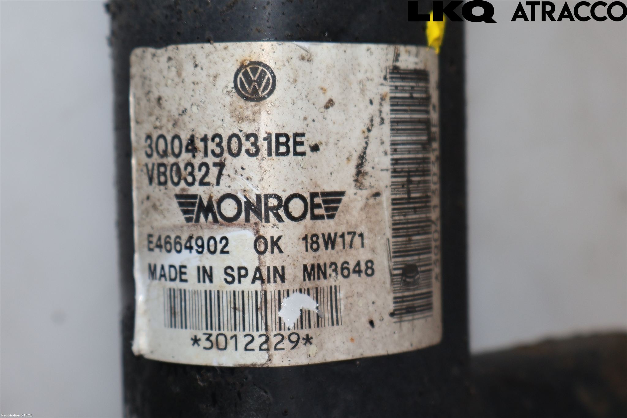 Volkswagen VW PASSAT 15-19 Fjäderben Fram Höger