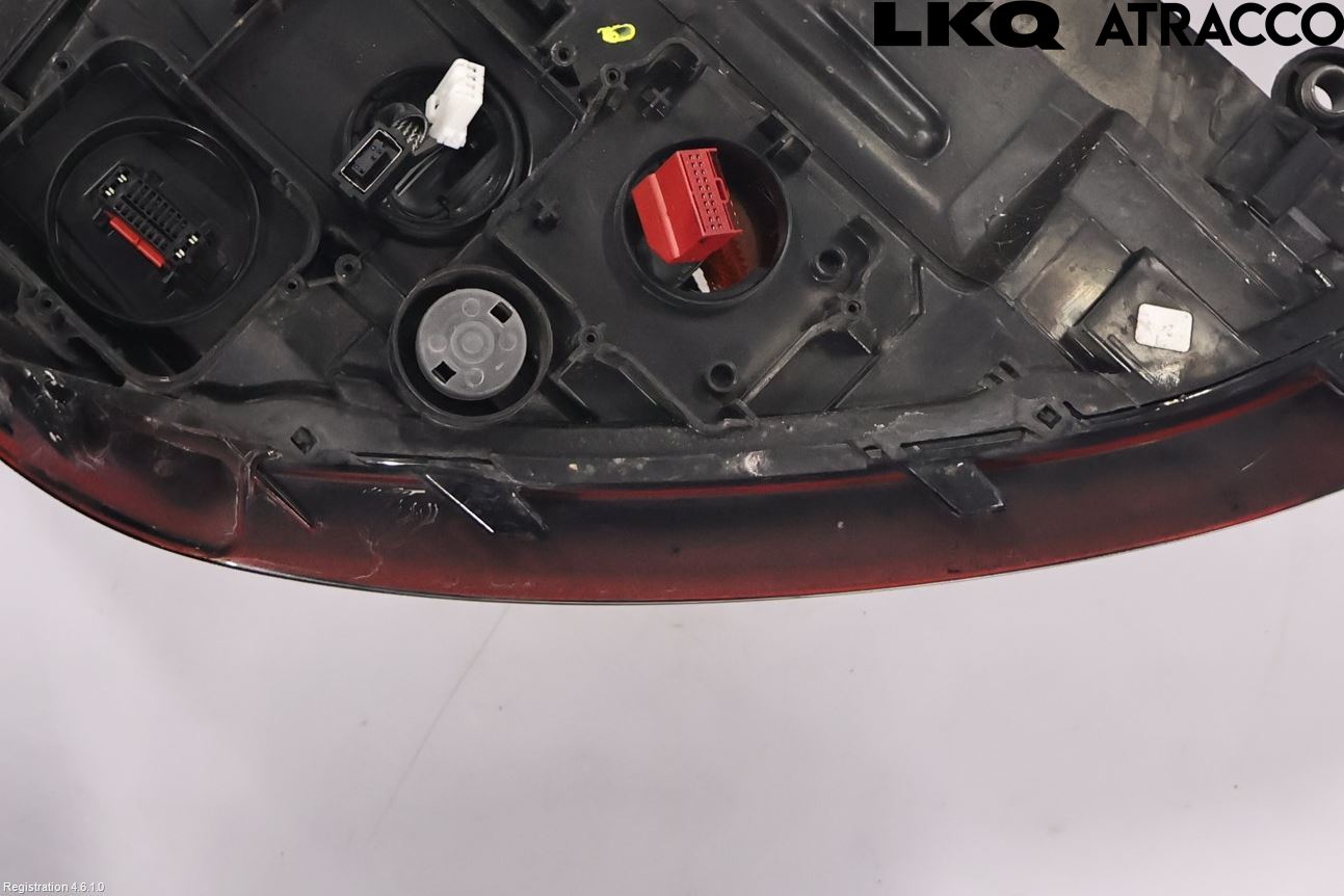Volkswagen VW GOLF / E-GOLF VII 13-20 Strålkastare Vänster