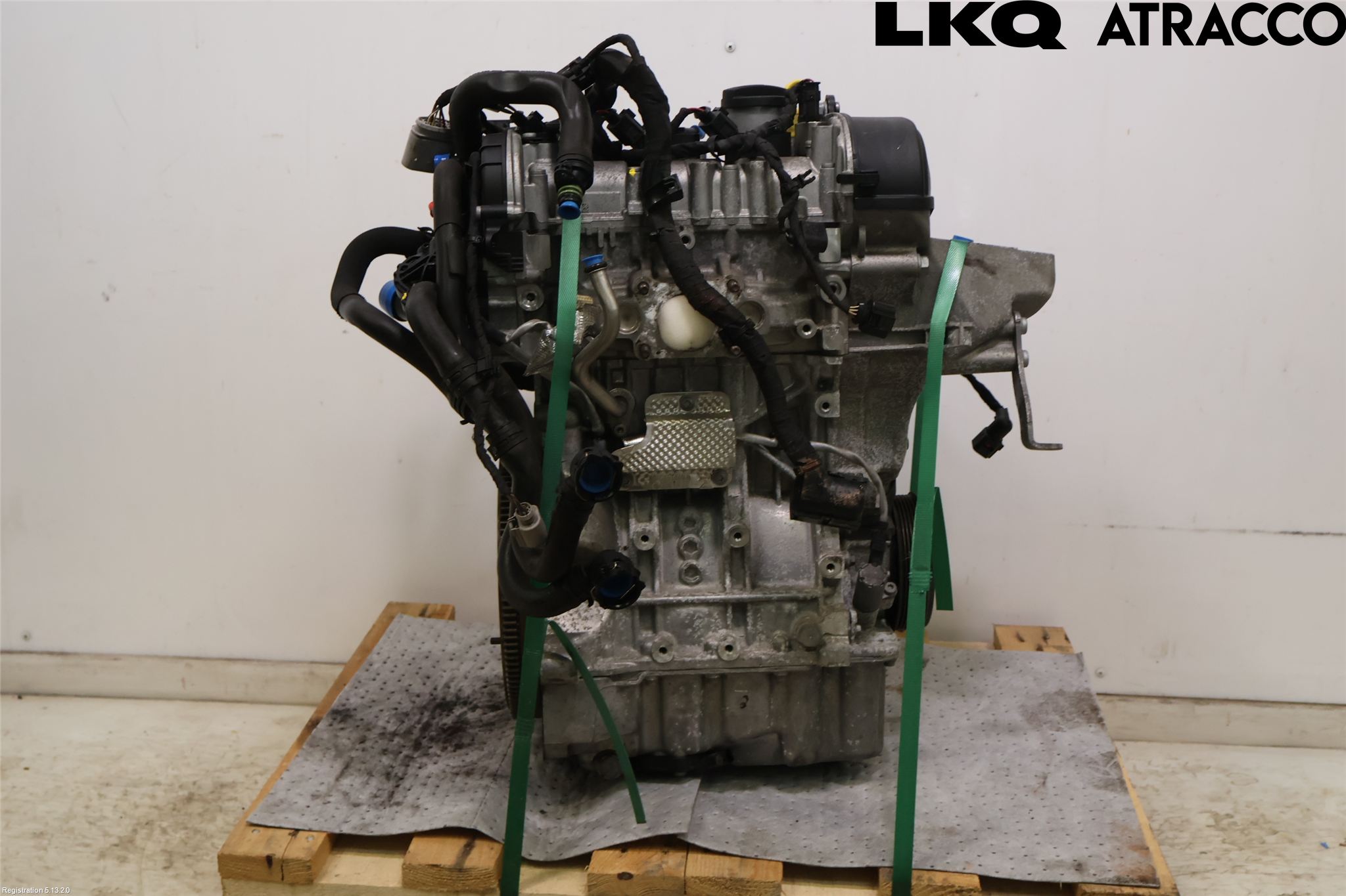 Skoda RAPID Motor Bensin