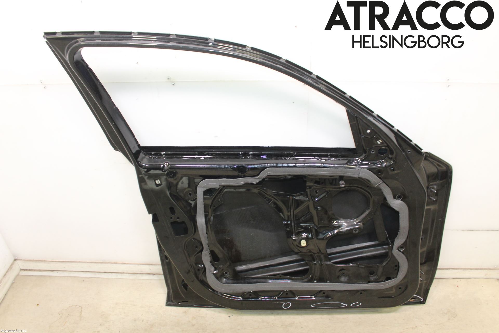 BMW 1 E87/81 5D/3D 03-11 Dörr Fram Vänster