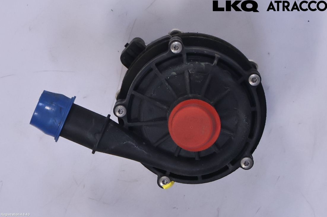 Polestar 2 20- Vattenpump