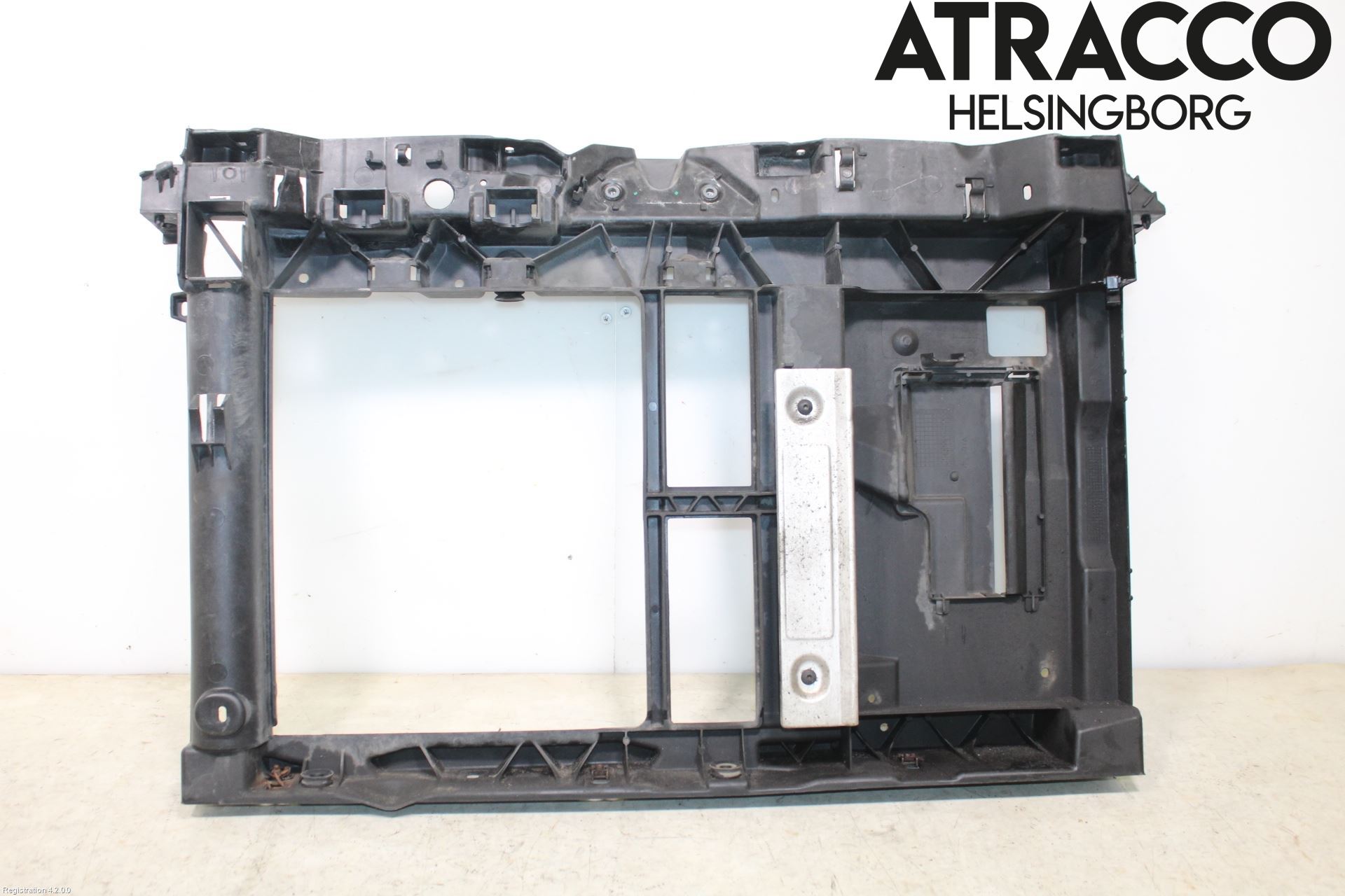 Peugeot 208 12-15 Frontplåt