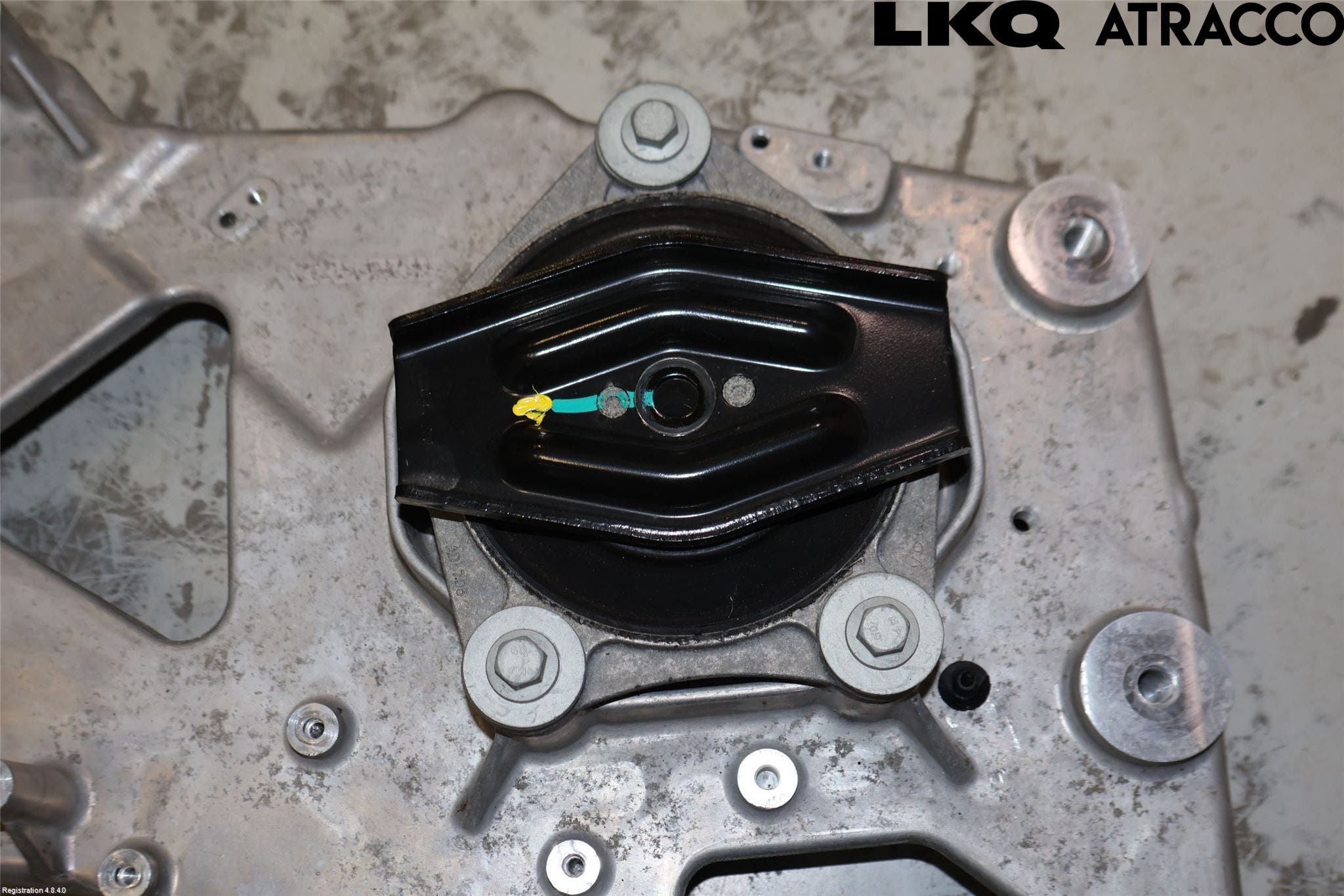 POLESTAR 2 20- Motorbalk