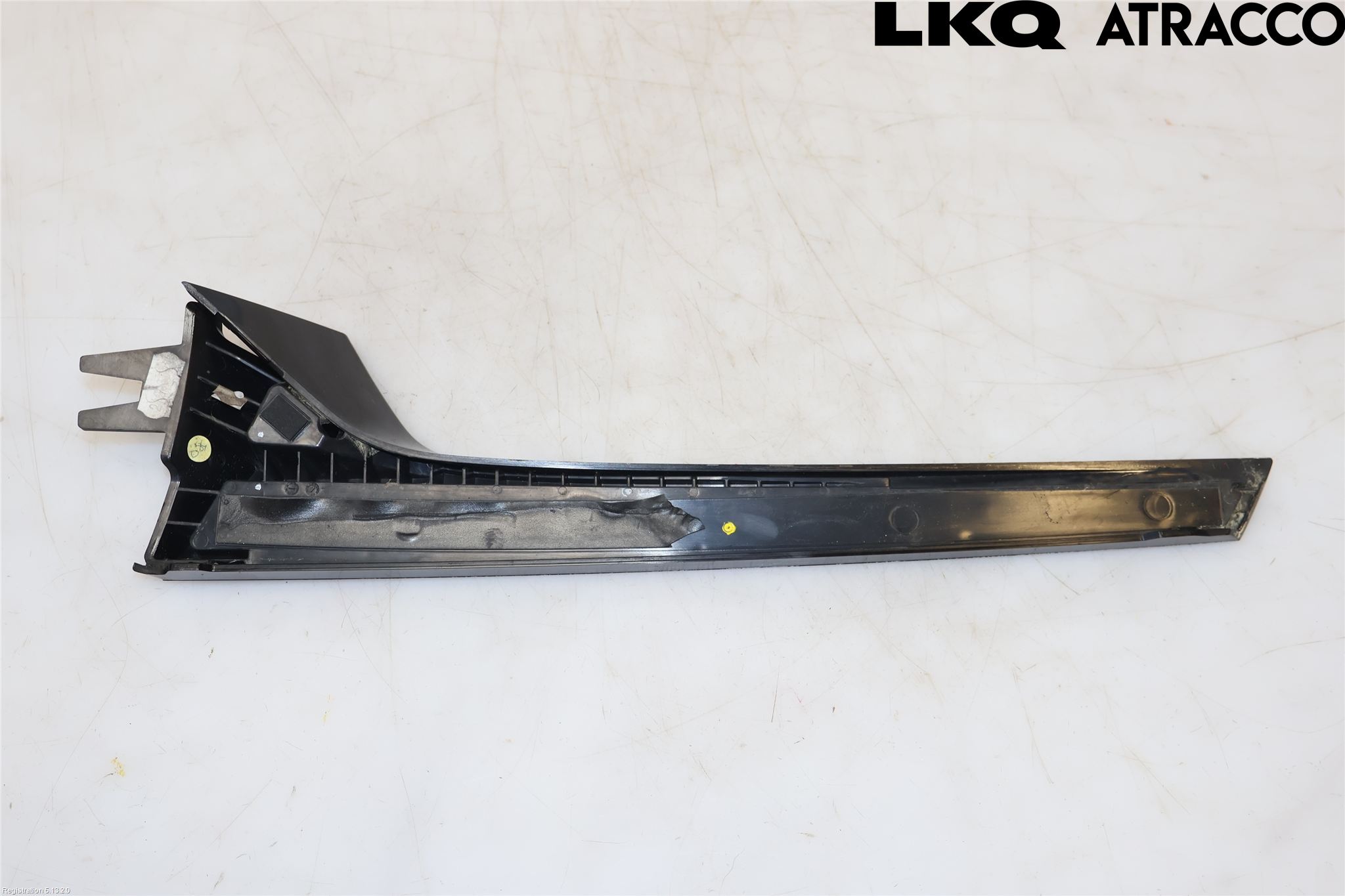 Volkswagen VW ARTEON 17- Spoiler Baklucka