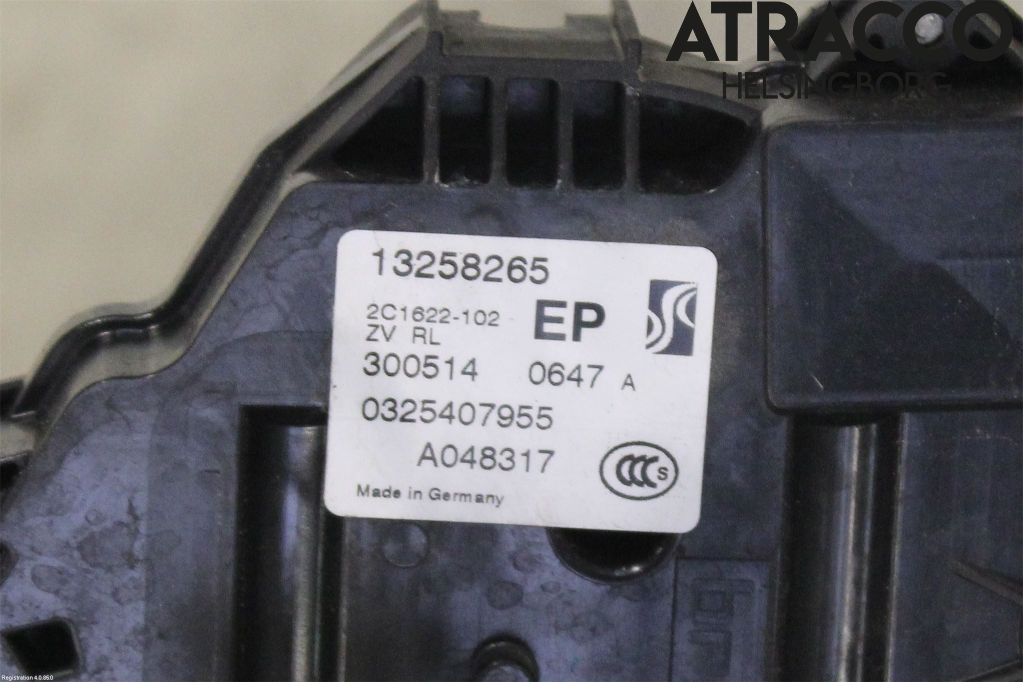 Opel CORSA D 07-14 Centrallåsmotor Vänster