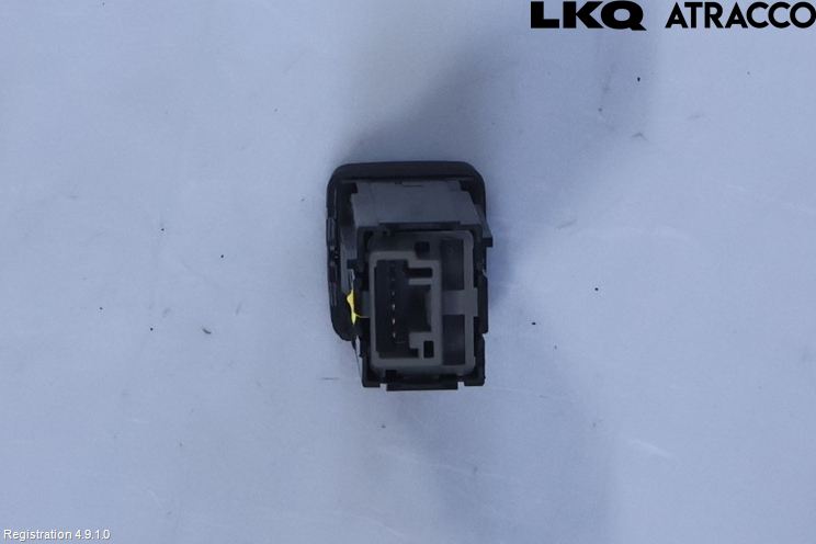 Toyota COROLLA 19- Strömställare Stolvärme