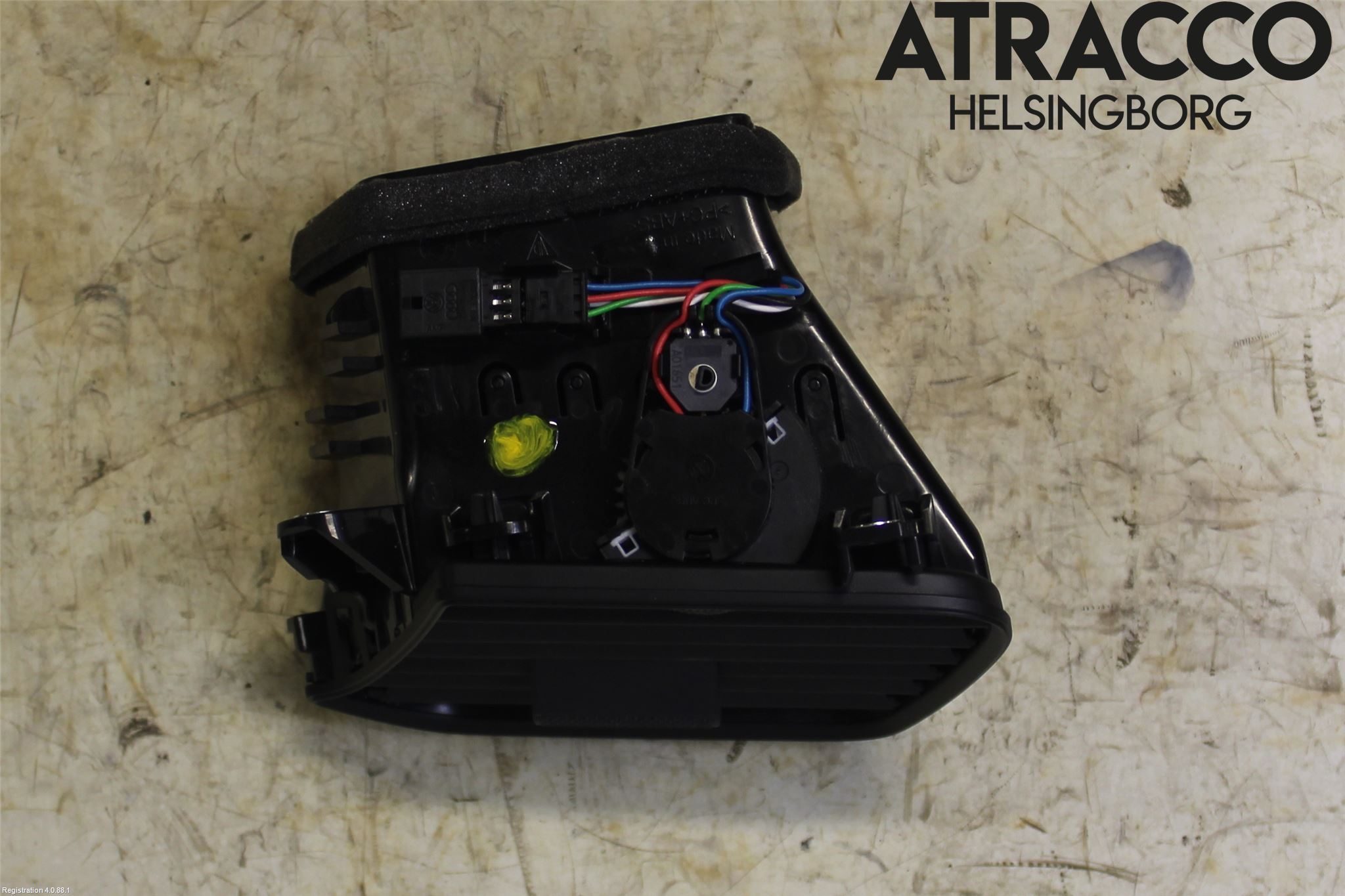 Porsche PANAMERA 09- Defrosterkanal-Munstycke