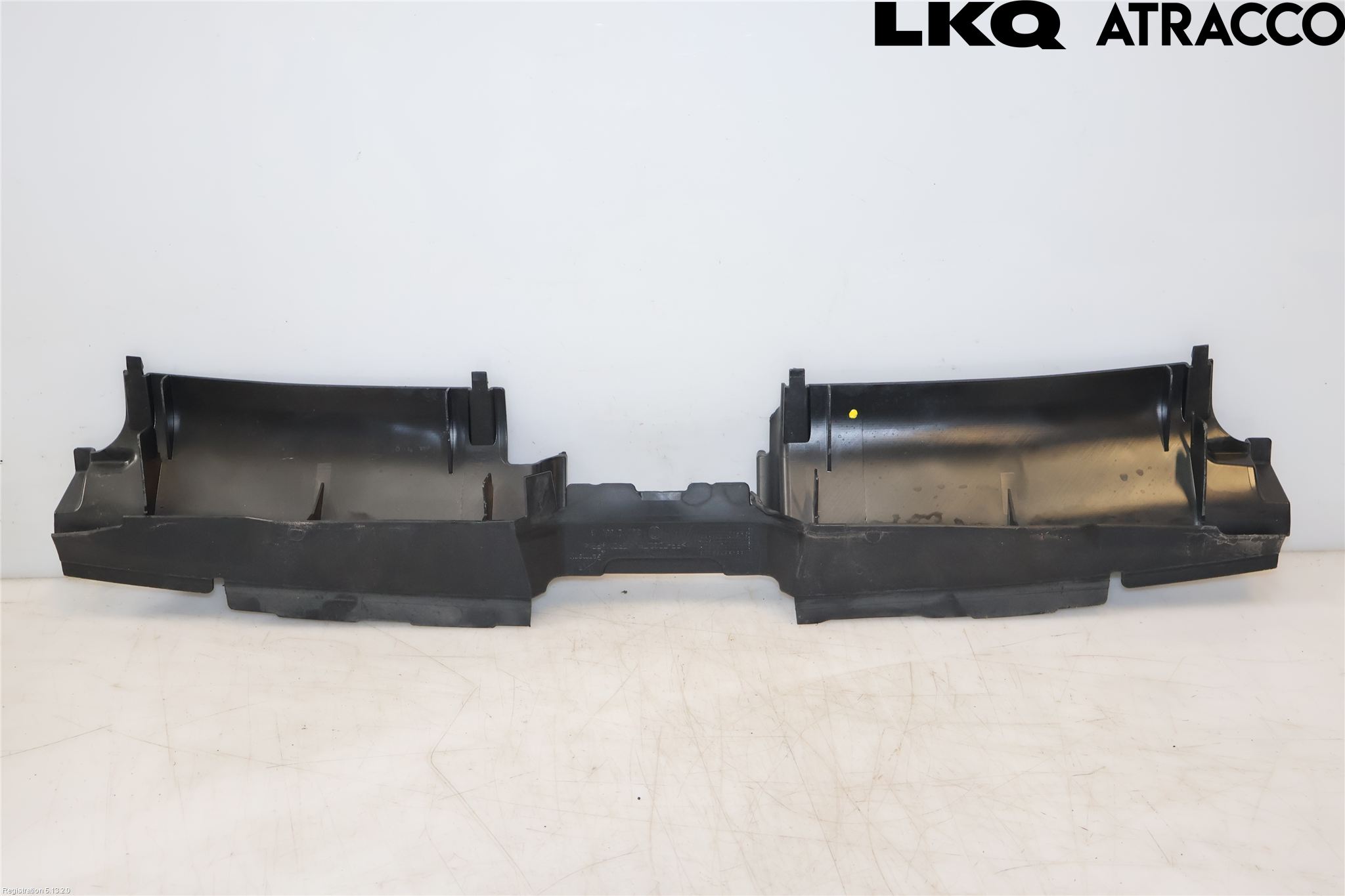 Volkswagen VW PASSAT 15-19 Deflektor Plåt-Plast Kylning