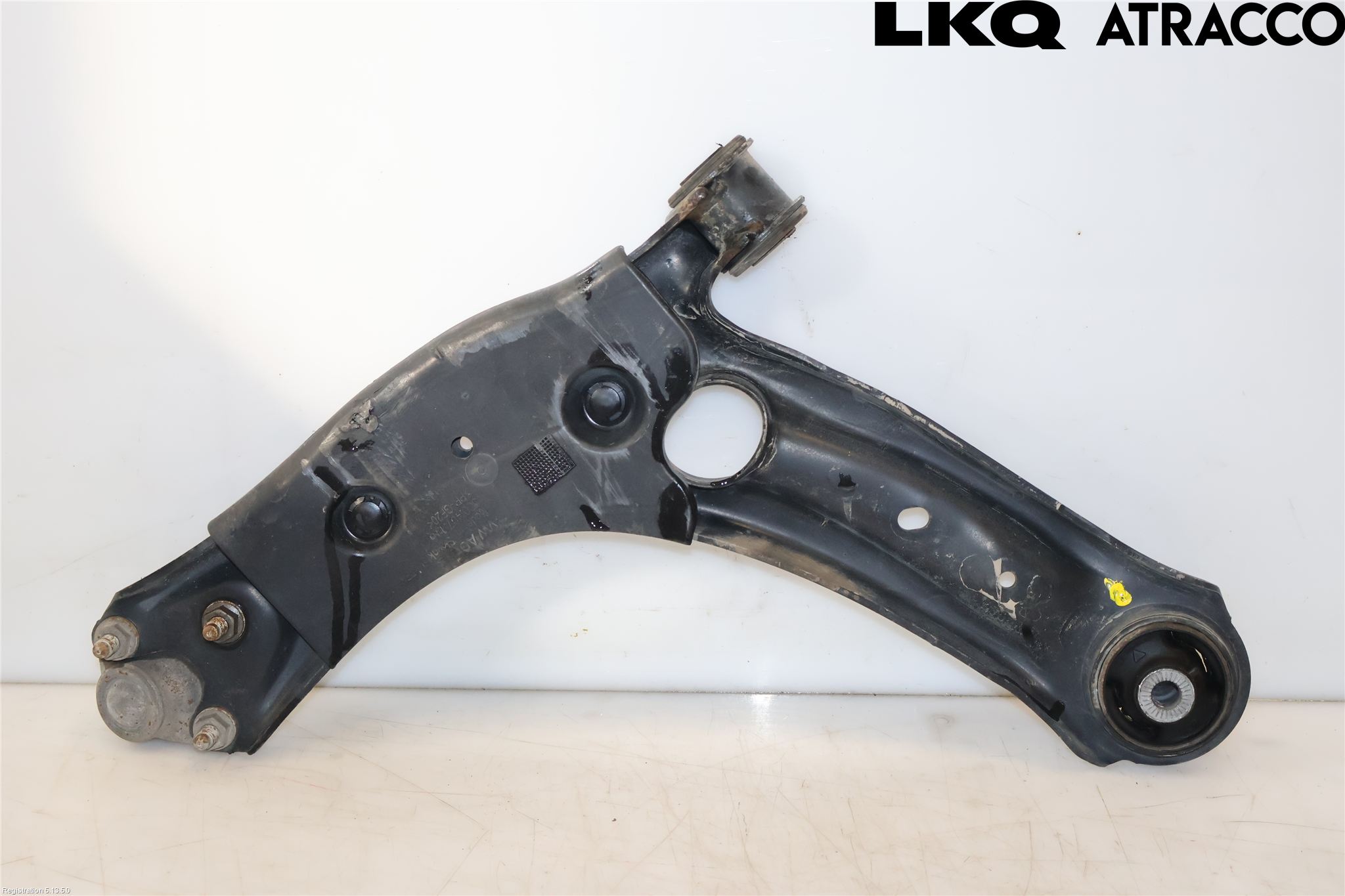 Volkswagen VW PASSAT 20-24 Bärarm Fram Undre Hö