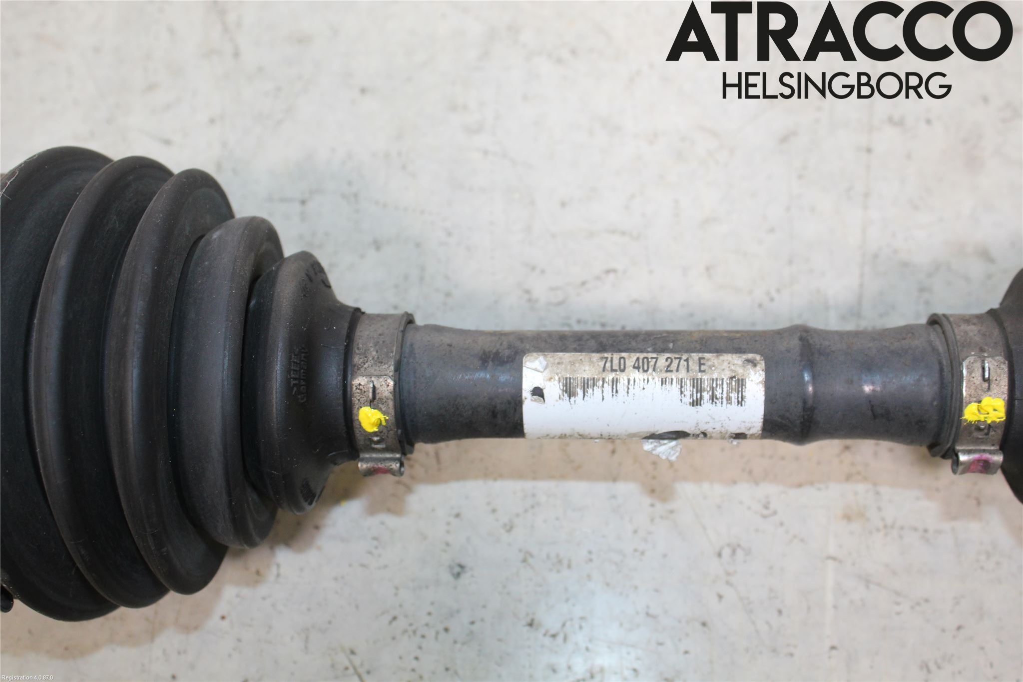 Porsche CAYENNE 03- Drivaxel Fram Höger