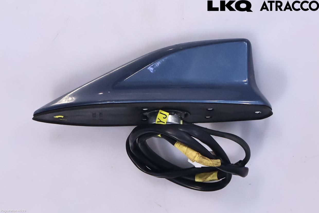 Toyota AURIS 13-19 Antenn