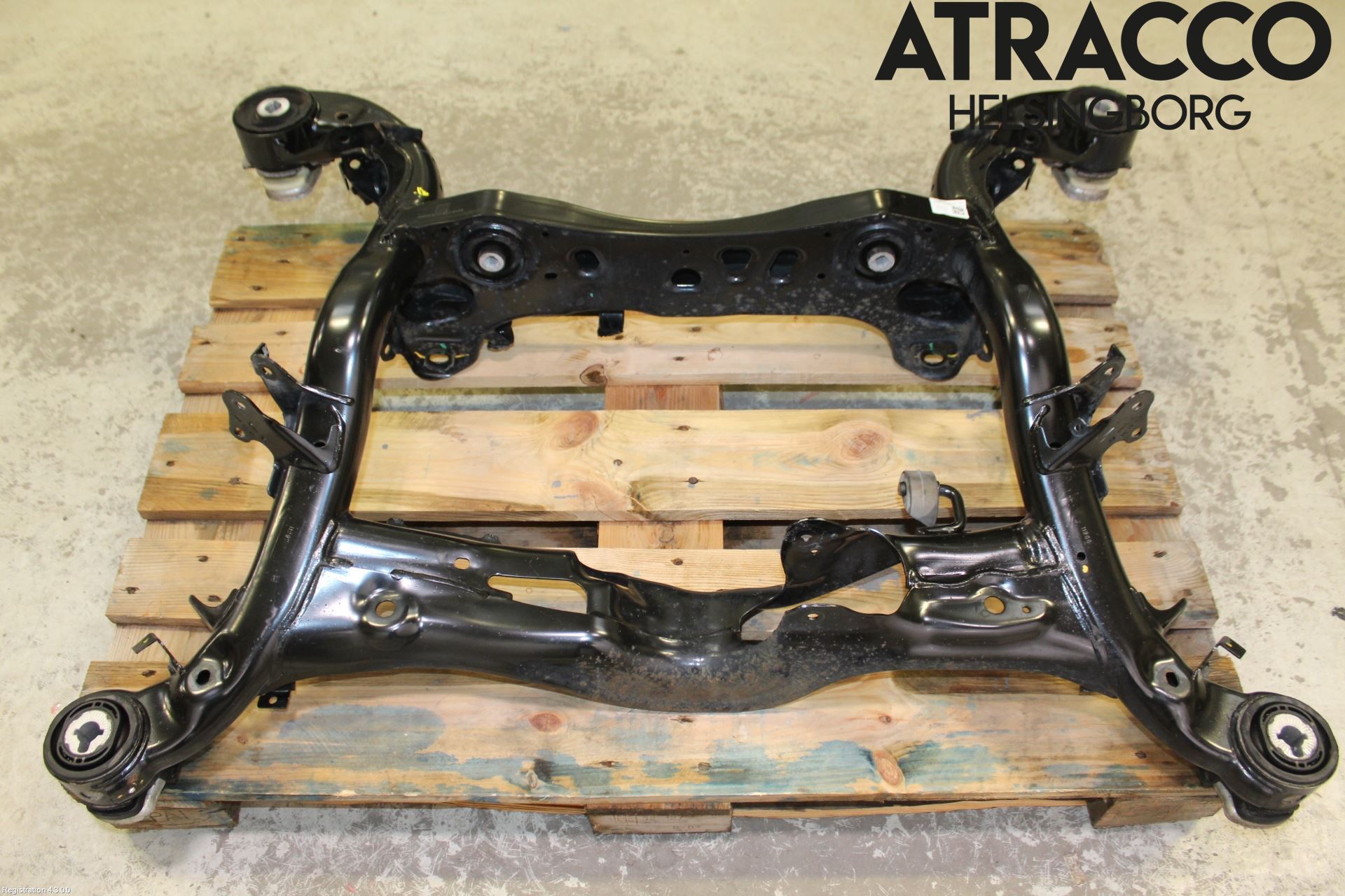 Audi A6 F2/C8 19- Bakaxelbalk