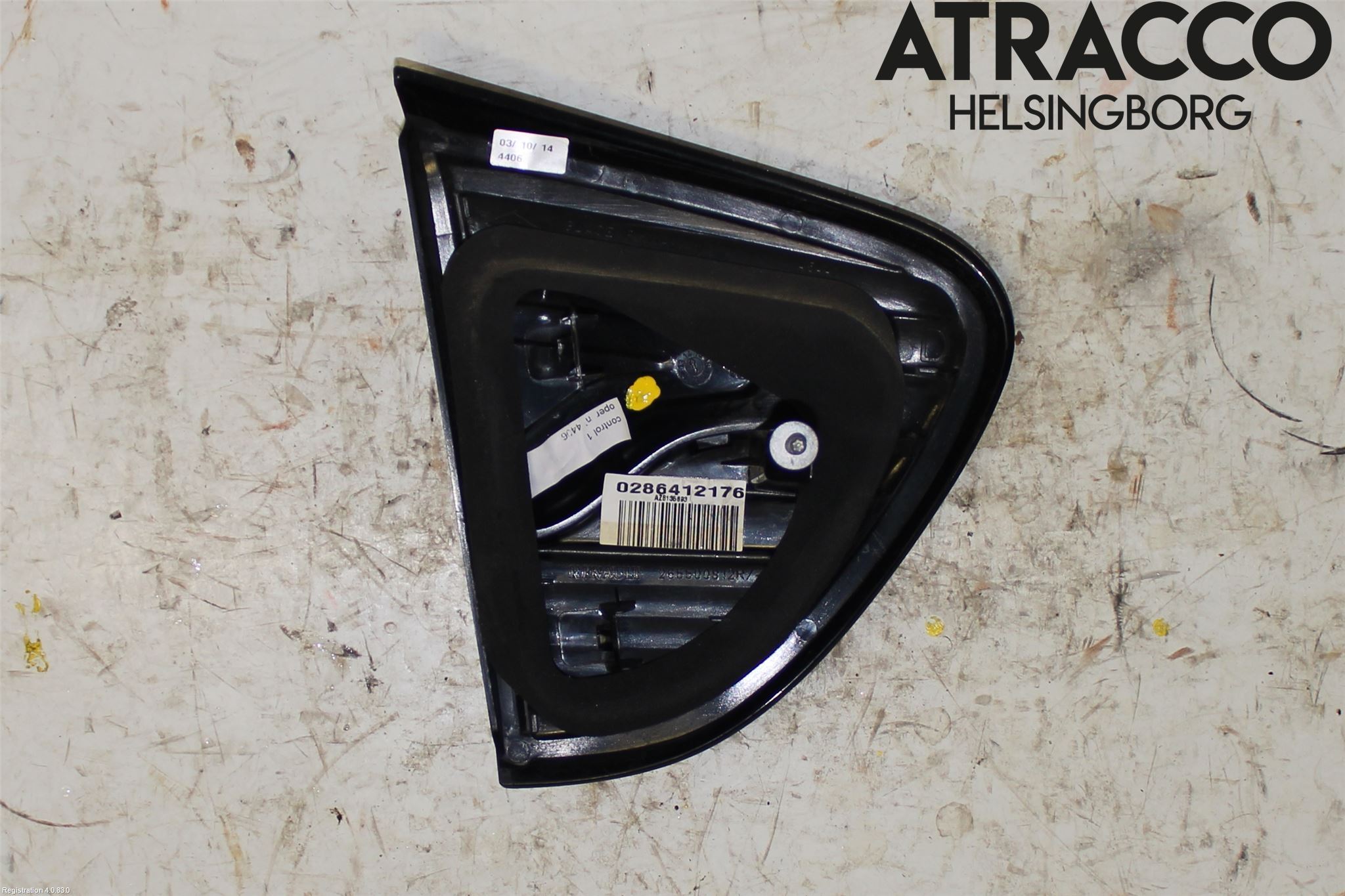Renault CAPTUR 13-19 Bakljus Lucka Hö