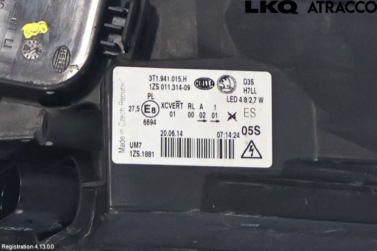 Skoda SUPERB 09-15 Strålkastare Vänster