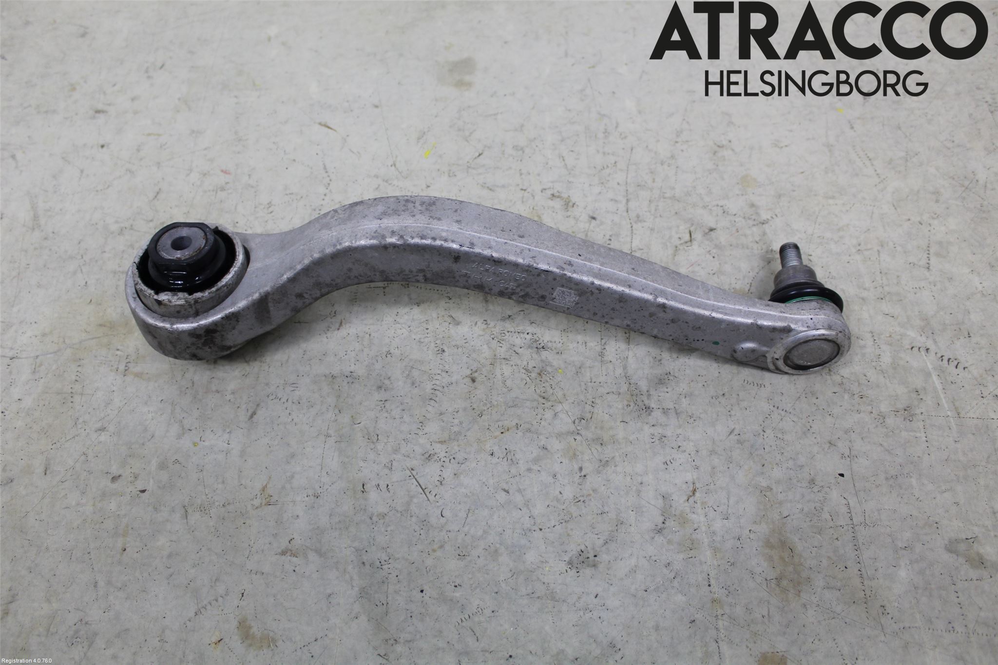 Alfa GIULIA Bärarm Fram Undre Hö