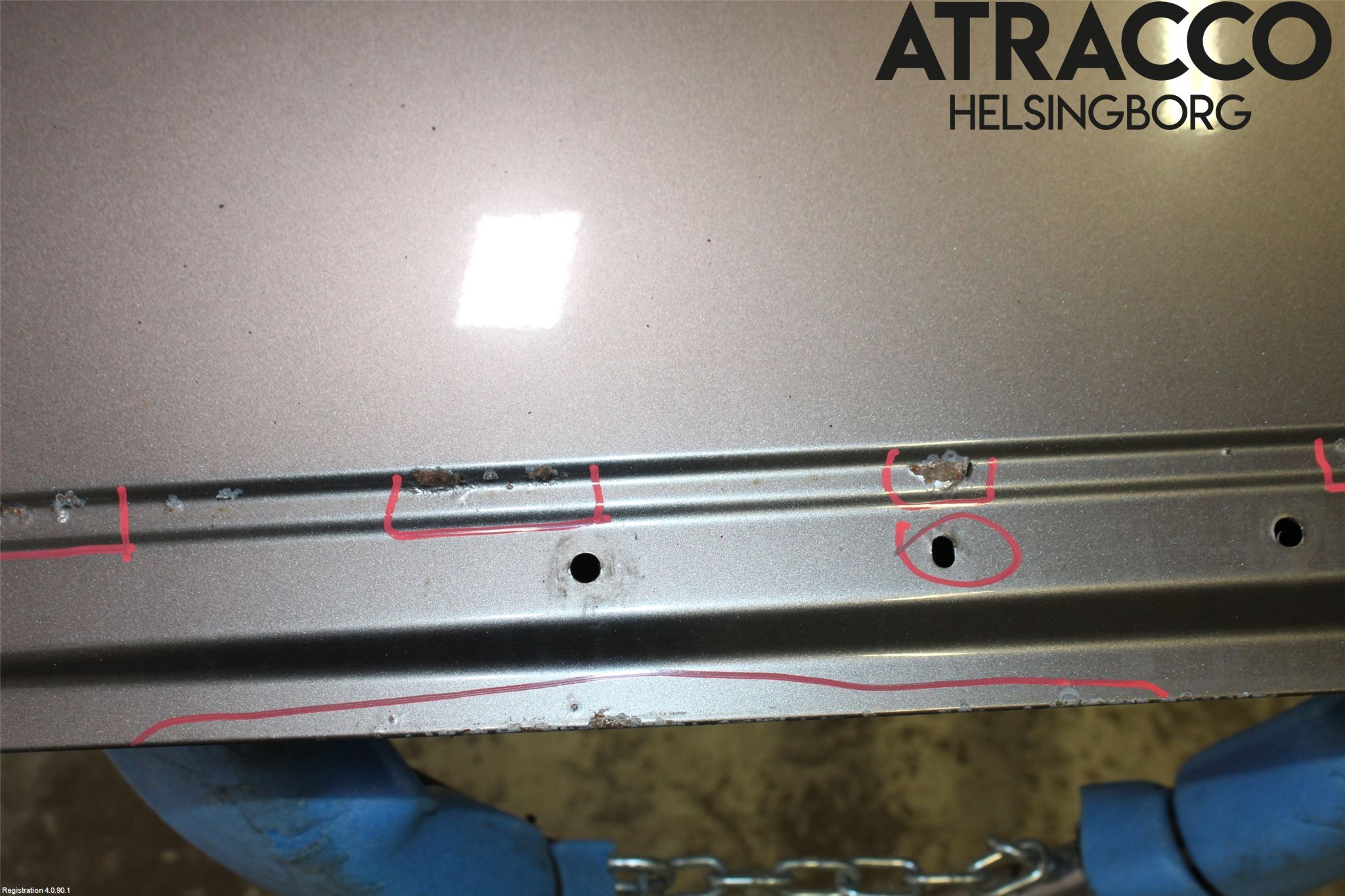 Volvo V70 08-13 Dörr Fram Vänster