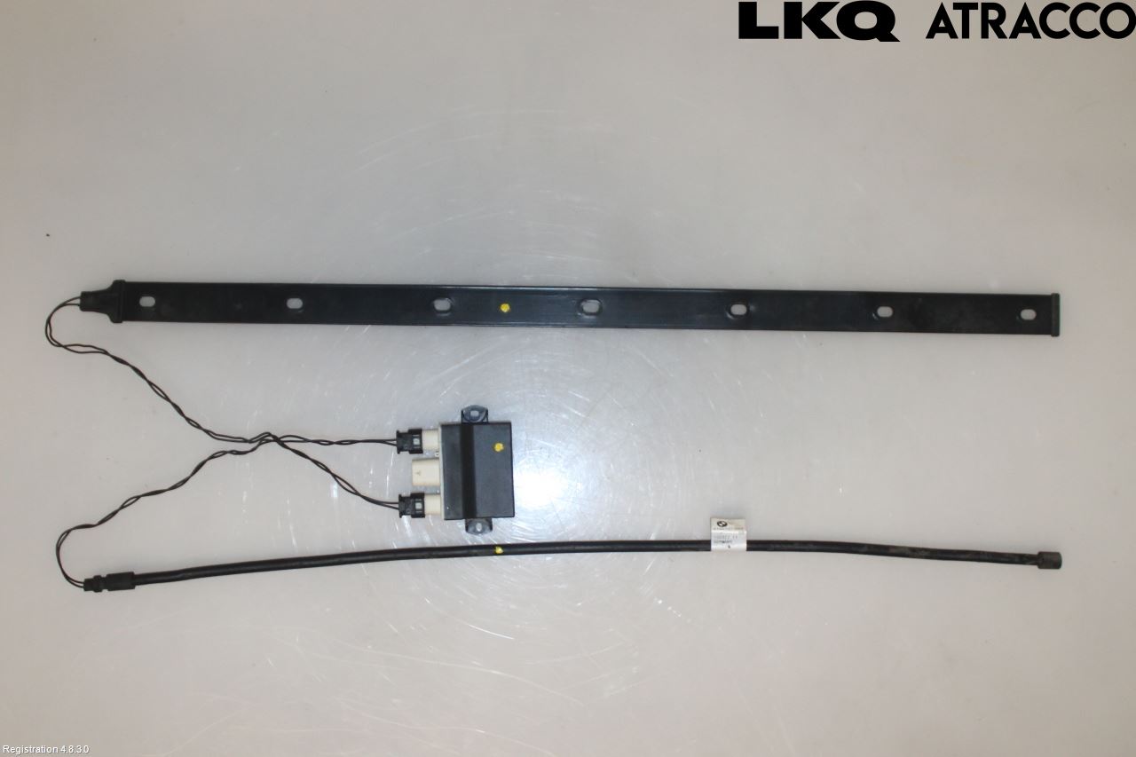 BMW 5 F10/F11/F18 09-17 Bakluckeöppnare Automatisk
