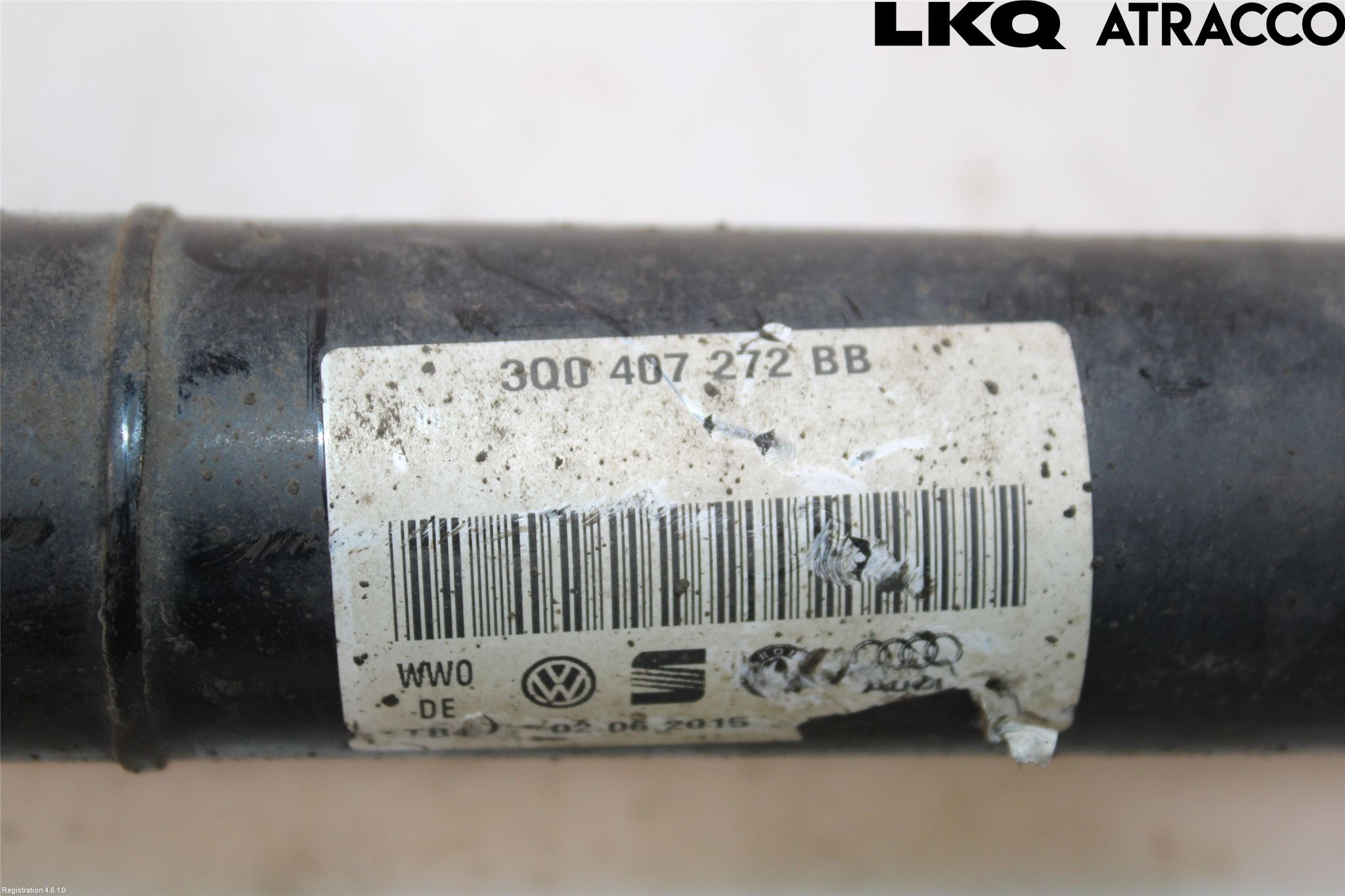 Volkswagen VW PASSAT 15-19 Drivaxel Fram Höger
