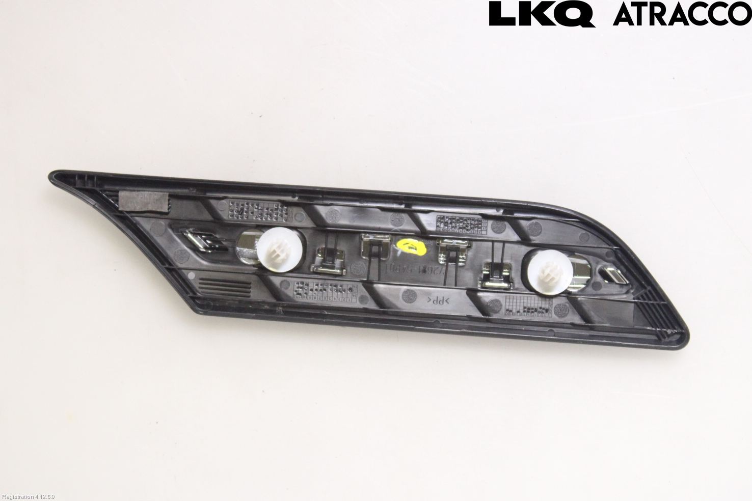 Suzuki VITARA 15- List Framskärm Vä