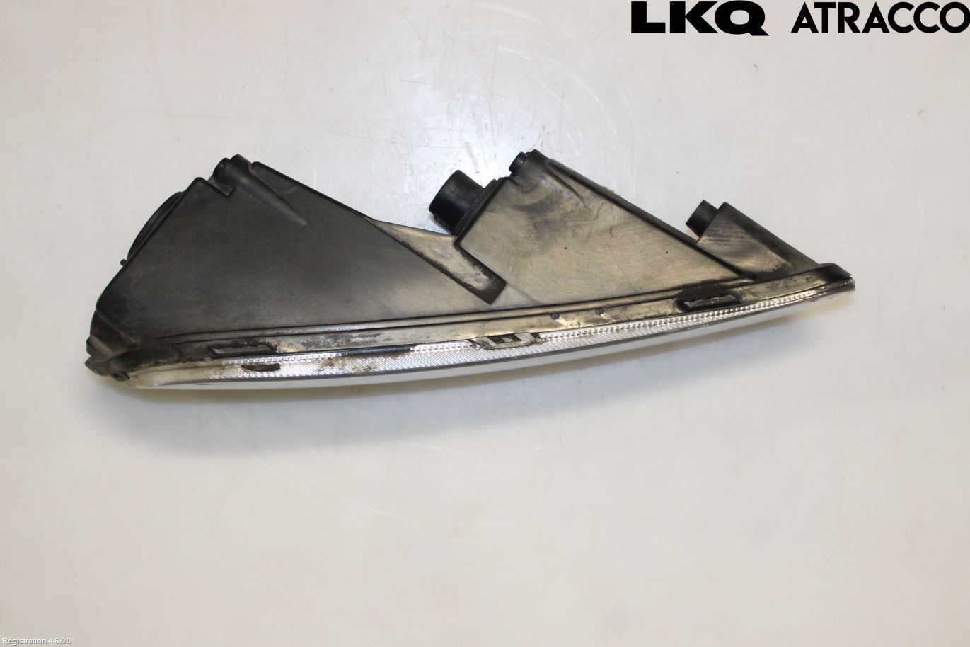 Volkswagen VW PASSAT 11-14 Dimljus-Varselljus Fram