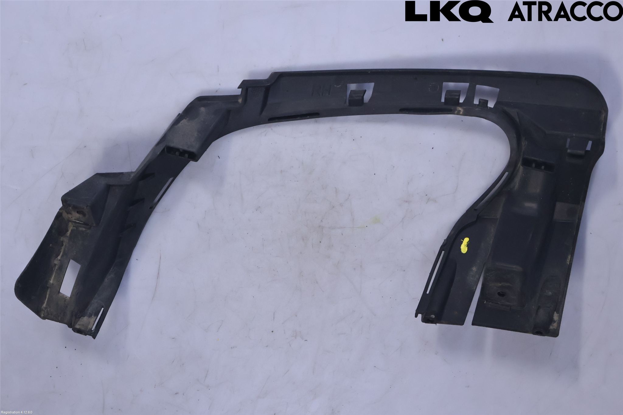 Volvo V60 CROSS COUNTRY 19- Spoiler Bak