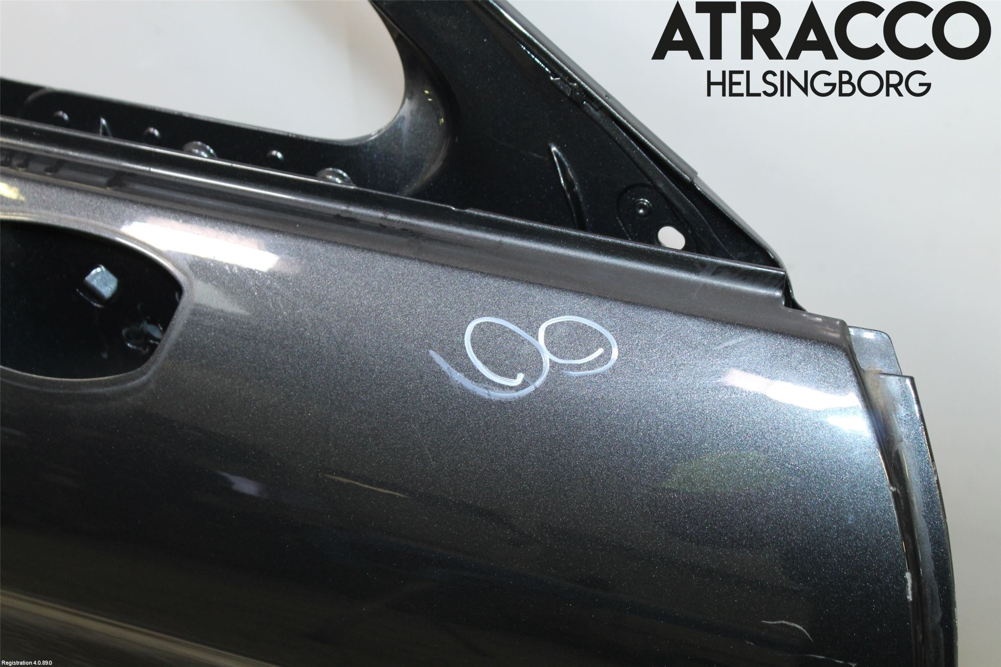 Porsche PANAMERA 09- Dörr Fram Höger