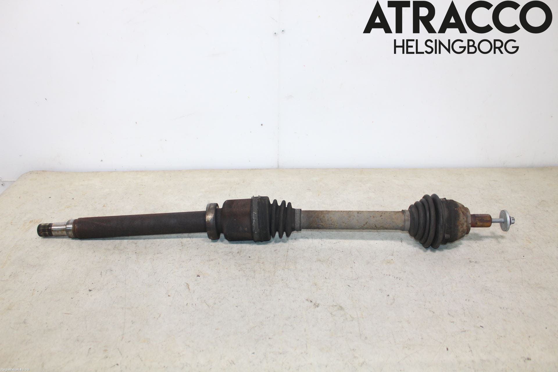 Volvo V50 08-12 Drivaxel Fram Höger