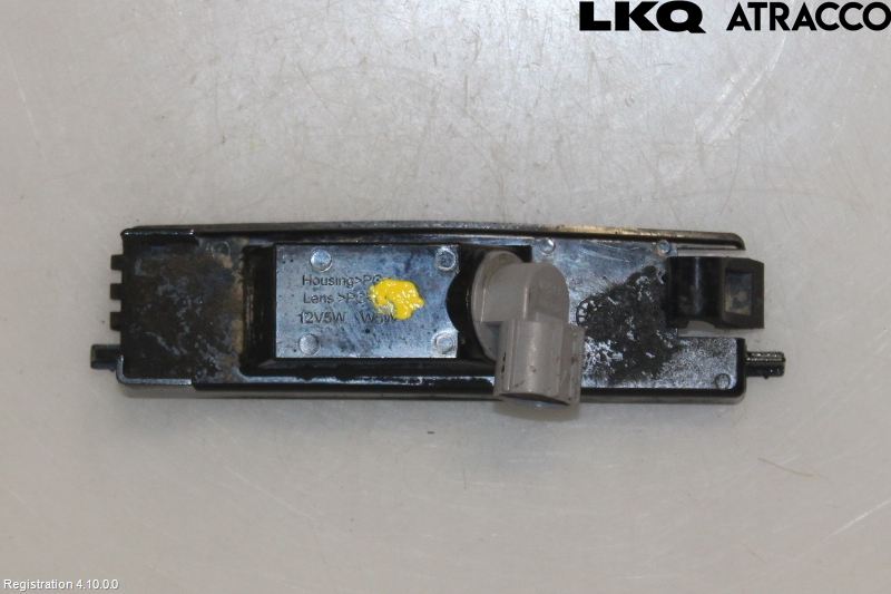 Toyota AYGO X AB70 22- Skylt Belysning