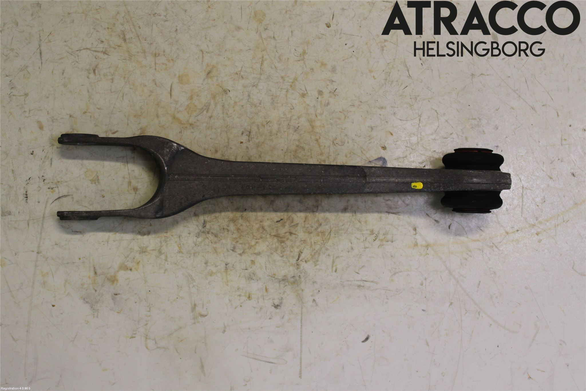 Porsche 911 64- Bärarm Fram Undre Vä