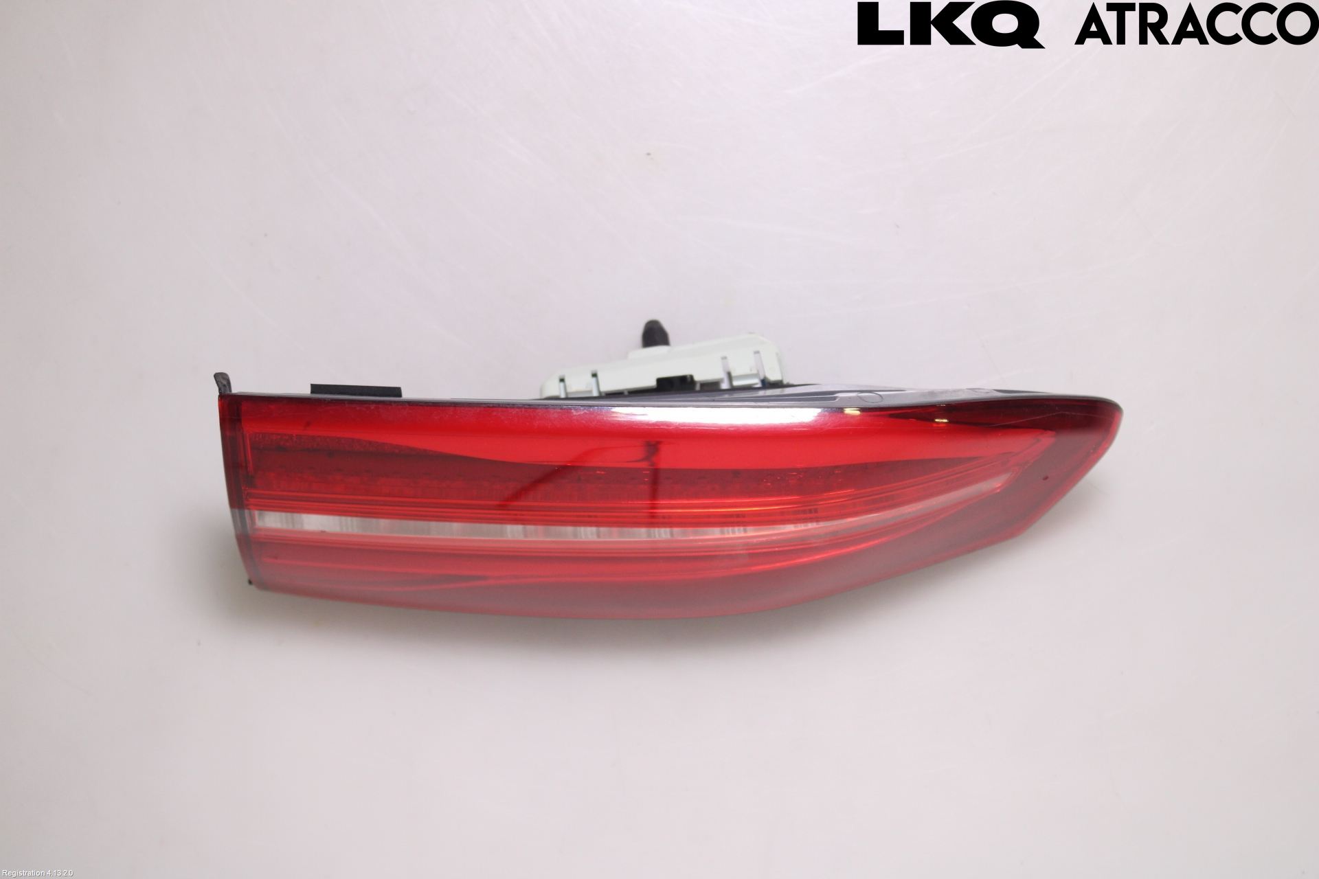Mercedes-Benz MB E-KLASS (W213) 16-23 Bakljus Lucka Hö
