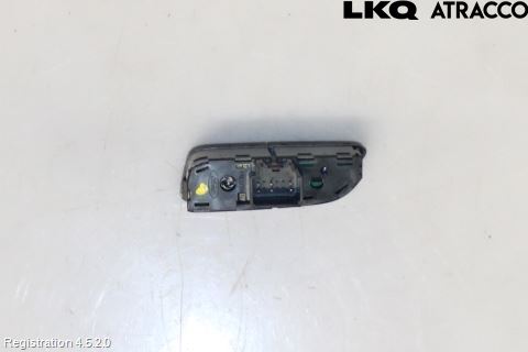 Ford FOCUS 11-14 Strömställare Elruta