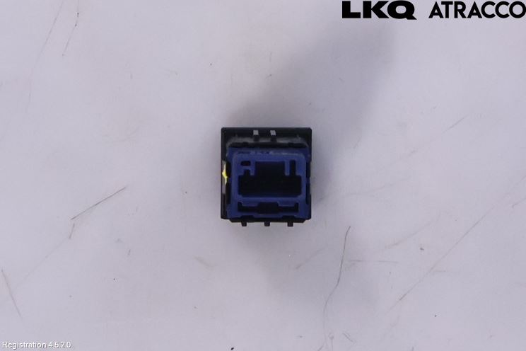 Toyota RAV4 19- Strömställare Övrigt