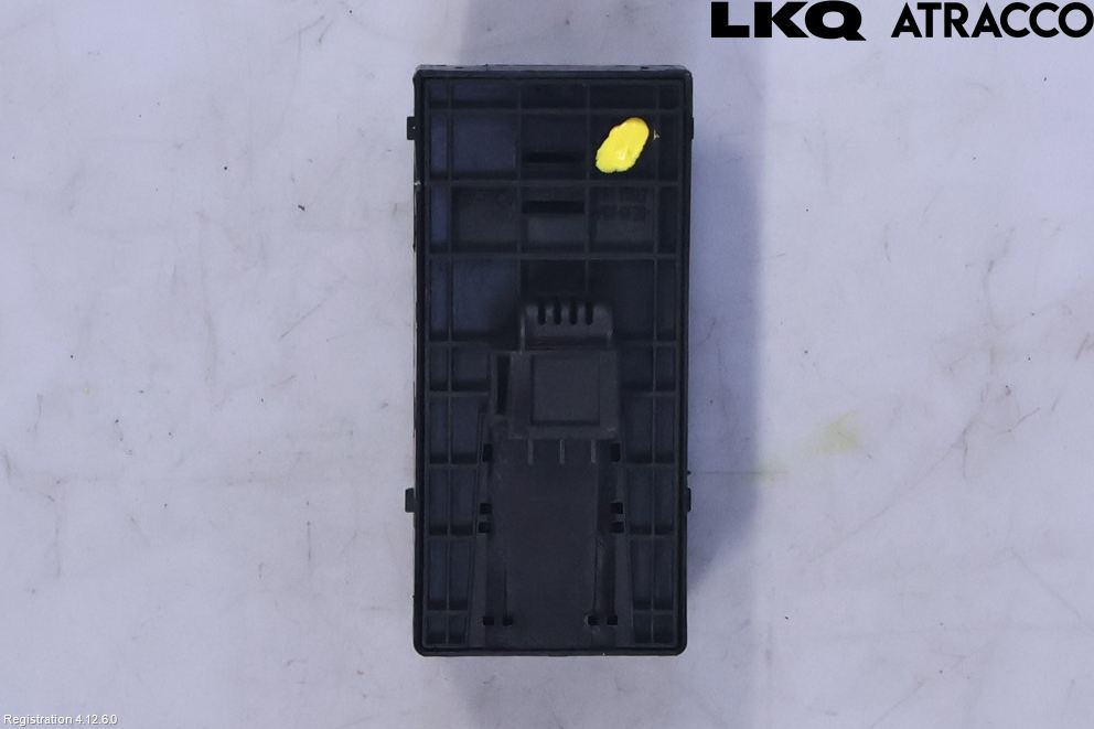 Audi A6/S6     05-11 Strömställare Elhiss