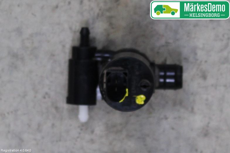 Volvo XC60 14-17 Spolarpump Vindruta