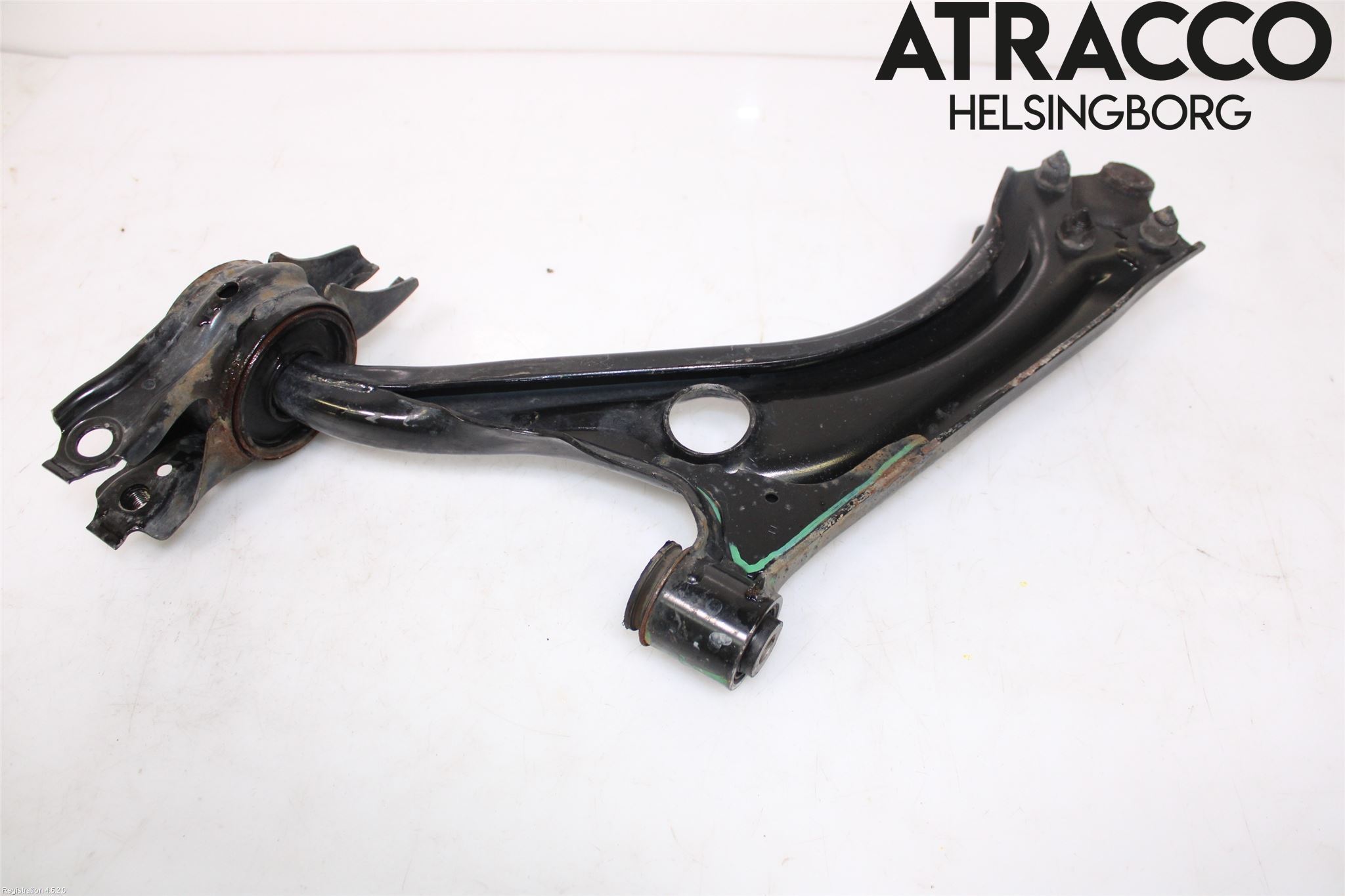 Honda CIVIC 17-22 Bärarm Fram Undre Hö