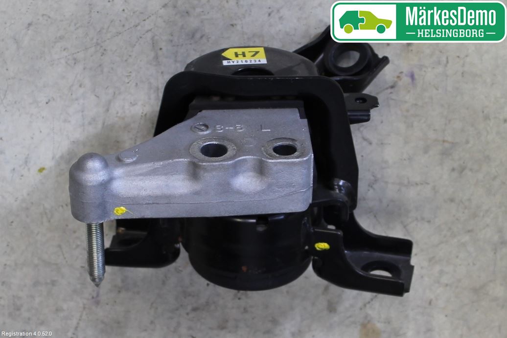 Toyota RAV4 13-18 Motorfäste