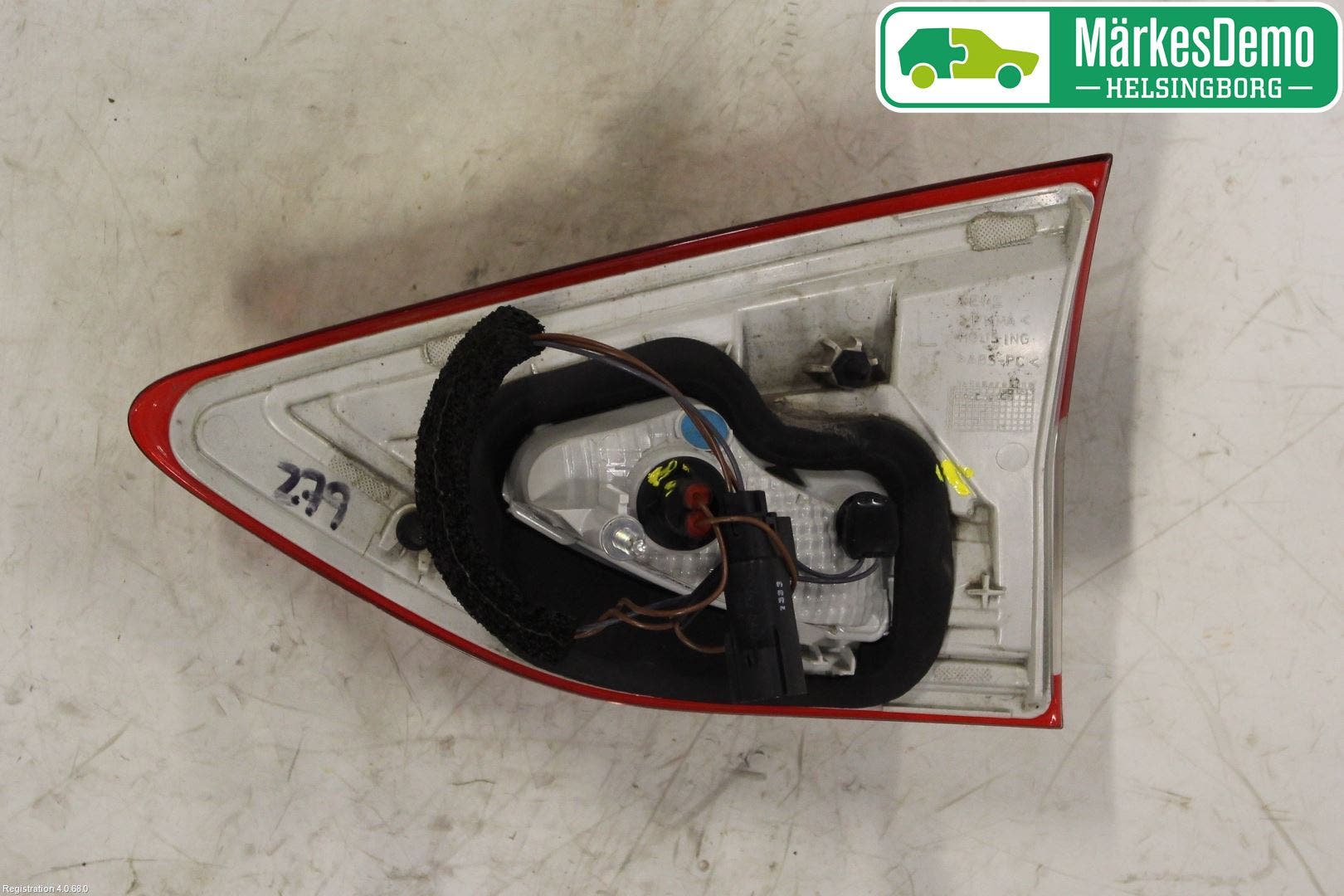 Ford KUGA 13-16 Bakljus Lucka Vä