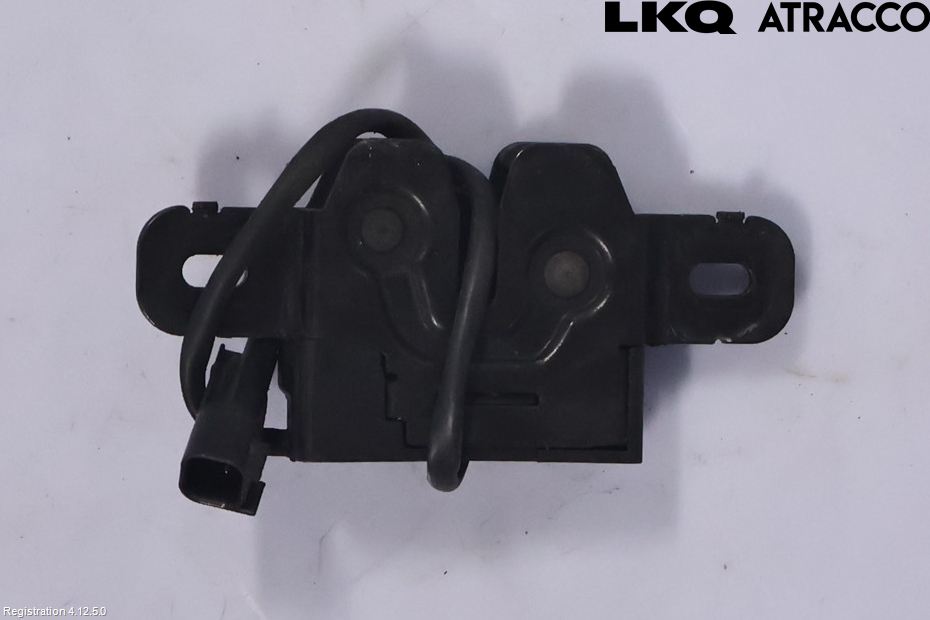 Volvo V70 08-13 Huvlås