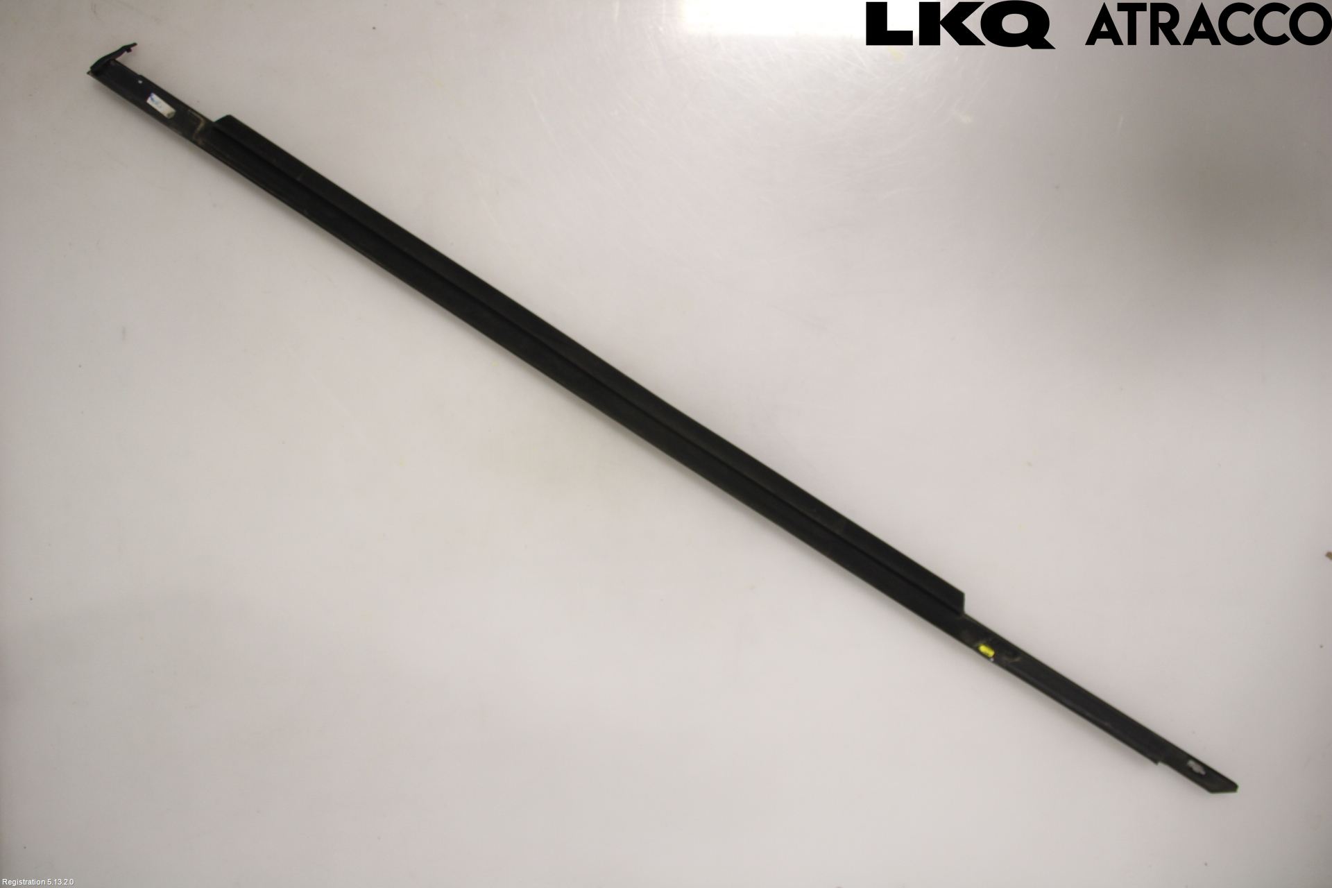 BMW 5 G30/G31/F90 17-23 Dörr Dekorlist Fram Hö