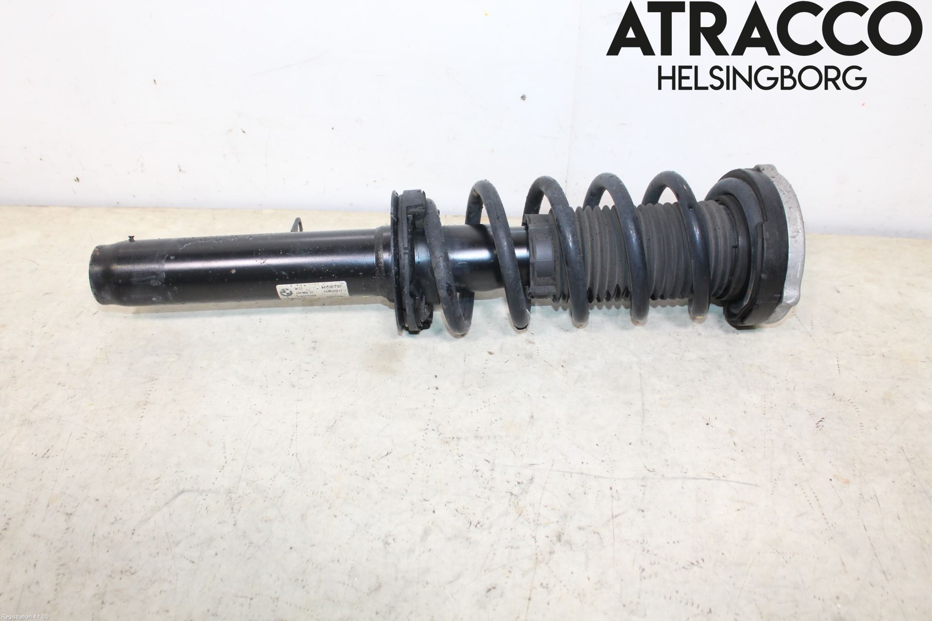 BMW 5 G30/G31/F90 17-23 Fjäderben Fram Vänster