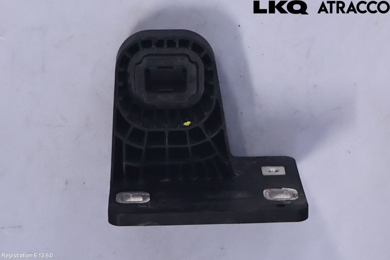 Volkswagen VW ID.4 21- Kylarfäste-Ram-Balk