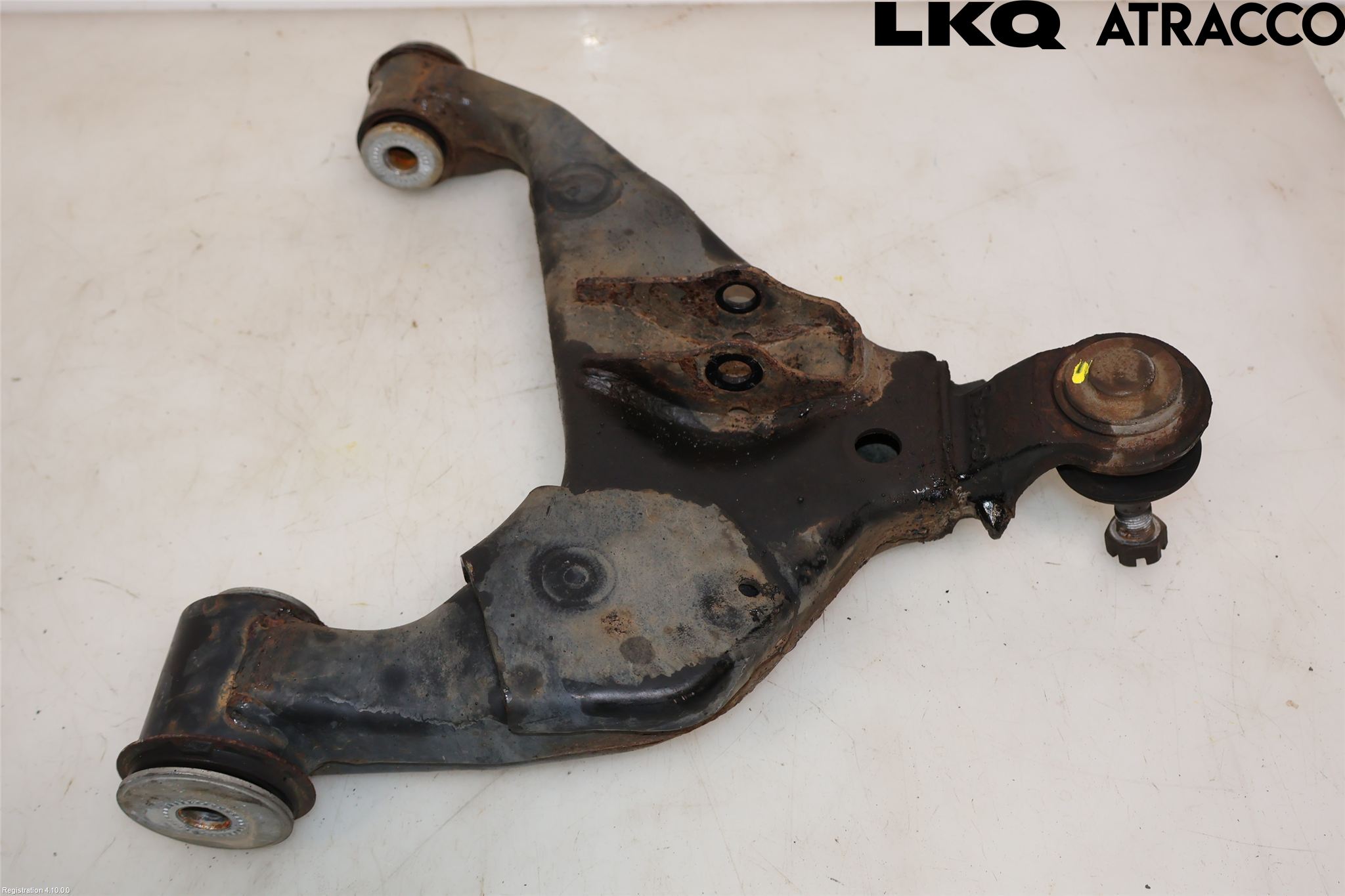 Toyota HILUX 16- Bärarm Fram Undre Hö