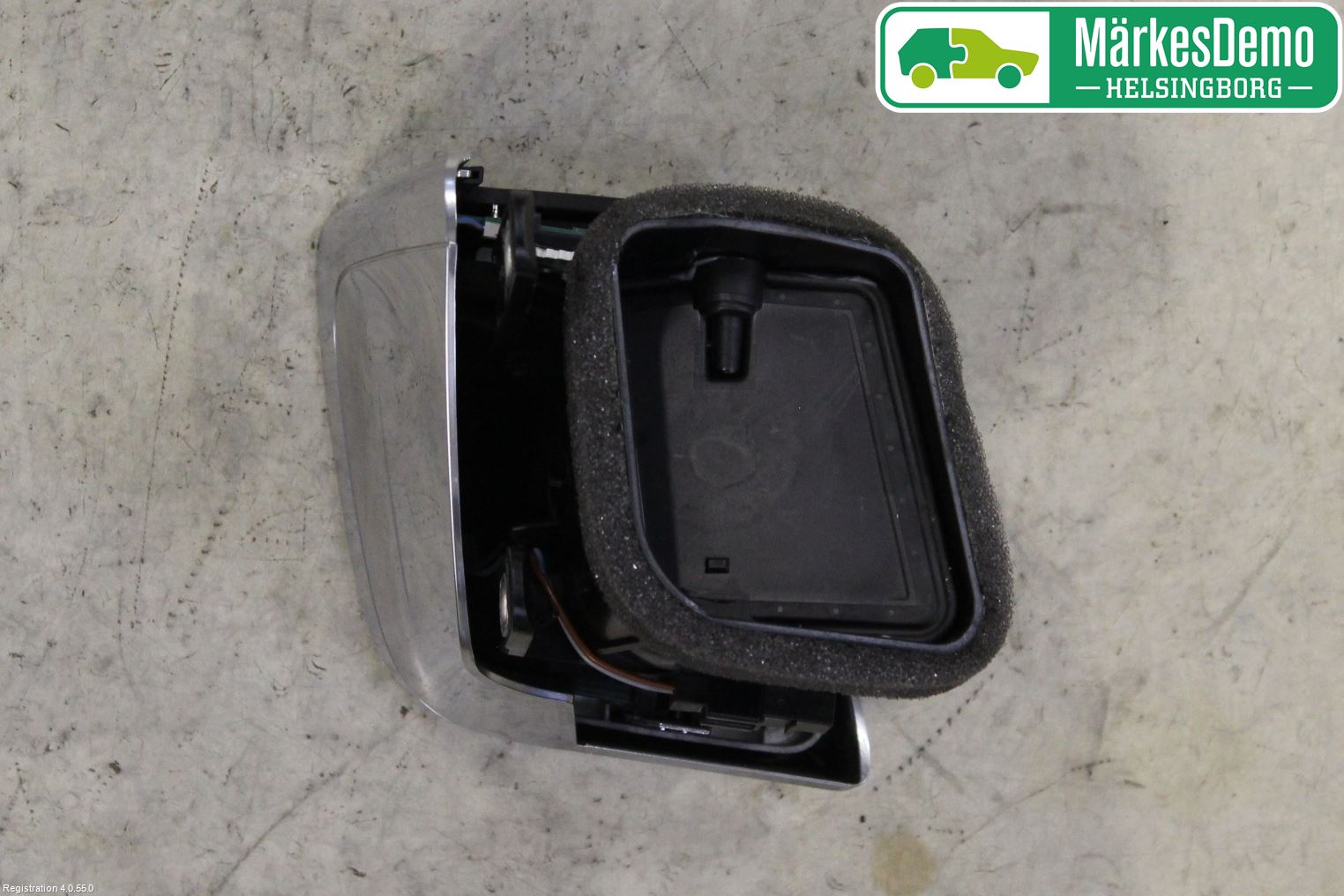 Porsche PANAMERA 09- Defrosterkanal-Munstycke