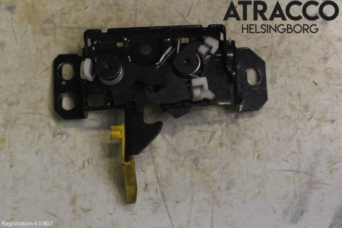 Mercedes-Benz MB CLA-KLASS (C118/X118) 19- Huvlås