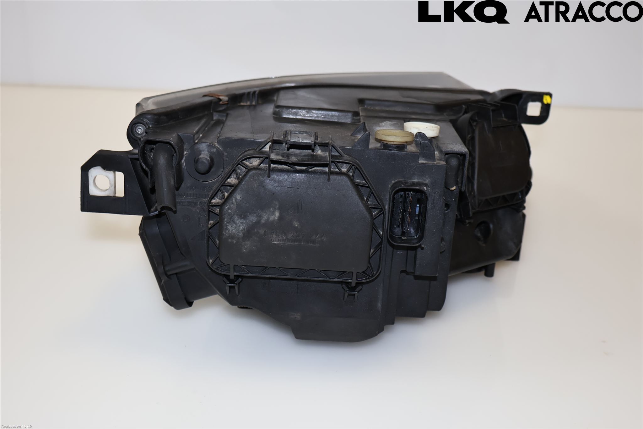 BMW 6 E63/64    02-10 Strålkastare Vänster