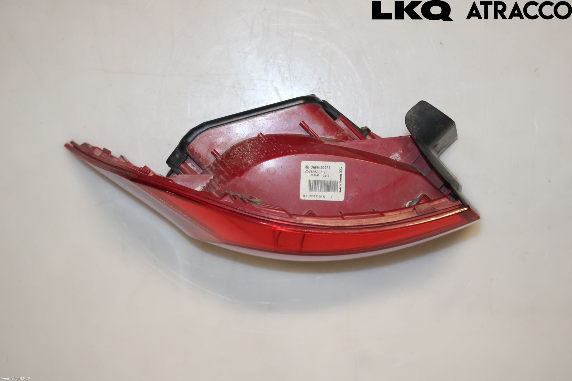 Volkswagen VW PASSAT 11-14 Bakljus Vänster