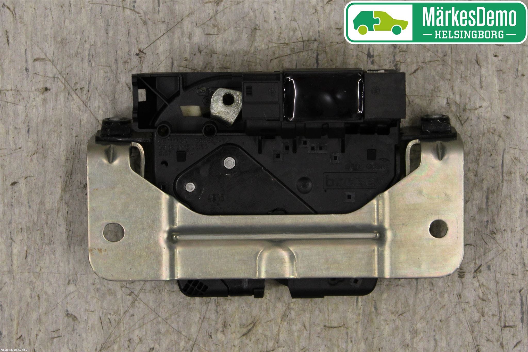 BMW 3 GT F34 13-19 Låskista Baklucka