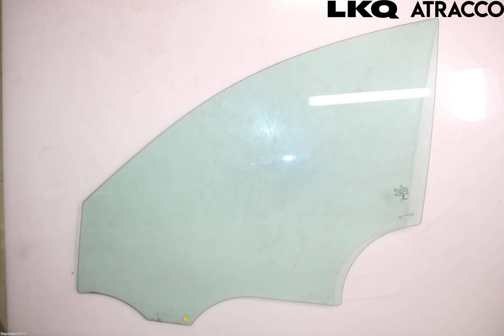 Mercedes-Benz MB C-KLASS (W205) 14-21 Dörruta Fram Vänster