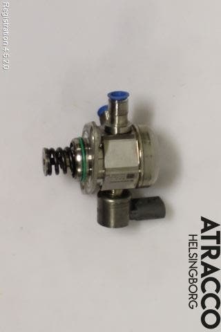 Mercedes-Benz MB C-KLASS (W205) 14-21 Bränslepump Mek